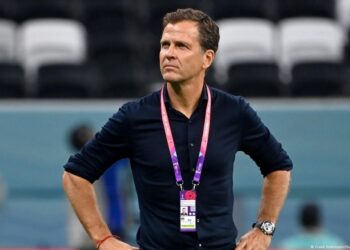 بيرهوف يستقيل من منصبه في منتخب ألمانيا