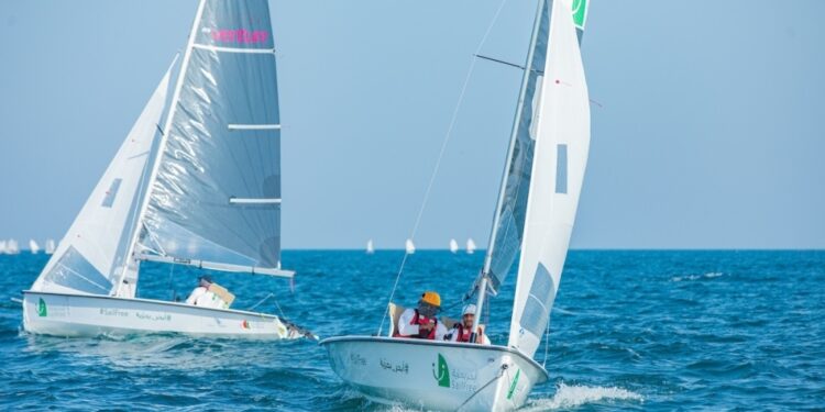 عمان للإبحار تحتفل بإنجازات المنتخب الوطني للإبحار الشراعي 1 عمان للإبحار تحتفل بإنجازات المنتخب الوطني للإبحار الشراعي
