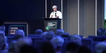 Oman targets industry, electricity, hydrocarbons, mobility and housing for decarbonisation