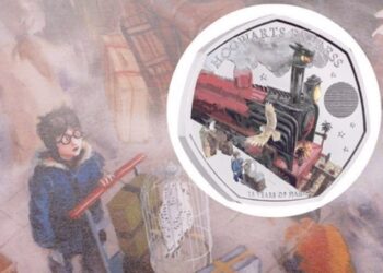 Harry Potter themed coin featuring the Hogwarts Express is launched