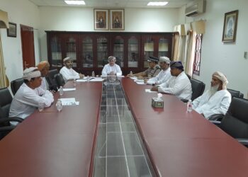 سنن البحر ببوشر تناقش قرار حظر صيد سمك السردين