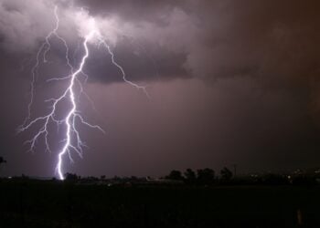 Lightning kills 907 in India as extreme weather surges in 2022