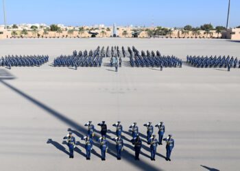 سلاح الجو يحتفل بتخريج عدد من الدورات العسكرية للضباط