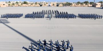 سلاح الجو يحتفل بتخريج عدد من الدورات العسكرية للضباط