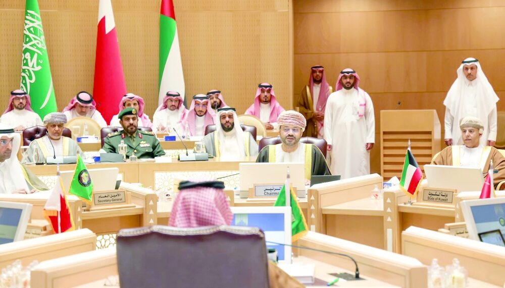 سلطنة عُمان تترأس الاجتماع التحضيري للمجلس الأعلى لدول التعاون