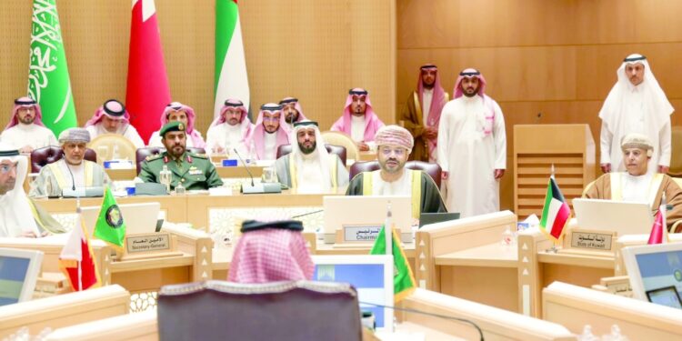 سلطنة عُمان تترأس الاجتماع التحضيري للمجلس الأعلى لدول التعاون 1 سلطنة عُمان تترأس الاجتماع التحضيري للمجلس الأعلى لدول التعاون