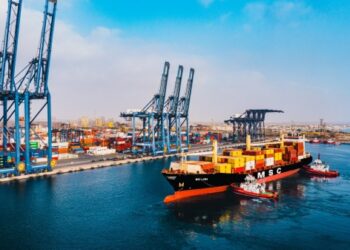 Oman records RO 1.2 billion budget surplus