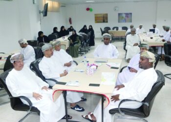 استعراض مؤشرات الأداء للخطة التشغيلية الصحية بظفار