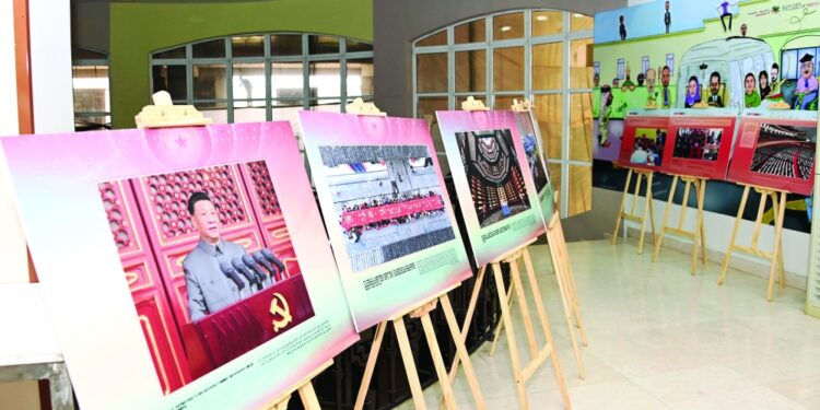 السفيرة الصينية : سلطنة عُمان رابع أكبر شريك تجاري في المنطقة العربية