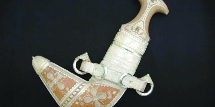 الخنجر العماني.. رمز للأصالة والهوية الوطنية 1 الخنجر العماني.. رمز للأصالة والهوية الوطنية