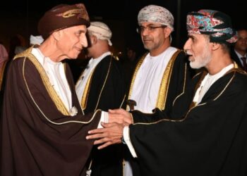 نيابةً عن جلالة السُّلطان.. السيد فهد يتوجه إلى السعودية