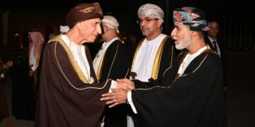 نيابةً عن جلالة السُّلطان.. السيد فهد يتوجه إلى السعودية