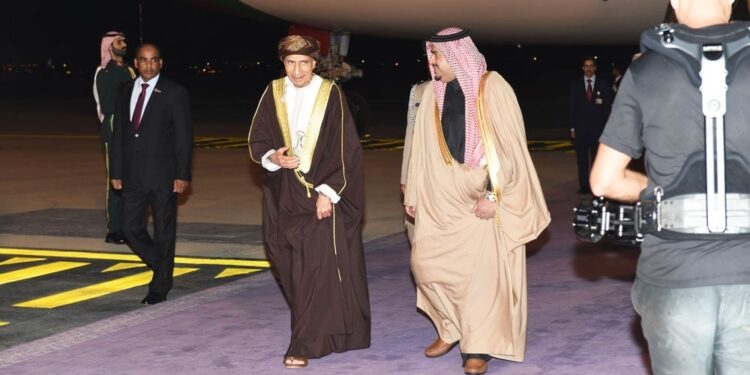 سلطنة عُمان تثمن إنجازات مجلس التعاون وتؤكد دعمها المتواصل