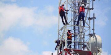 Helios completes acquisition of Omantel tower assets