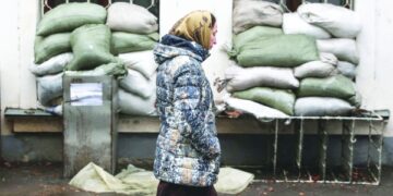 Russia shells eastern front