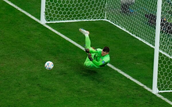 Croatia beats Brazil to reach WC semis