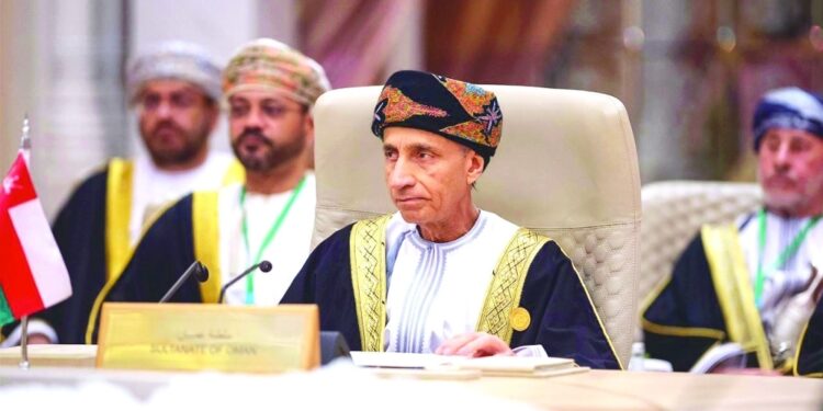 إشادة خليجية بإعلان سلطنة عُمان اعتماد عام 2050م موعدًا لتحقيق الحياد الصفري الكربوني