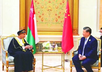 President Xi calls on Sayyid Fahd