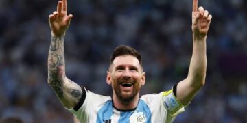 Argentina in semis on penalties