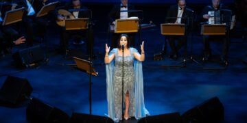 استحضار “كوكب الشرق” بصوت “يسرا محنوش” و “مي فاروق”..  في ليلة طربية ساحرة