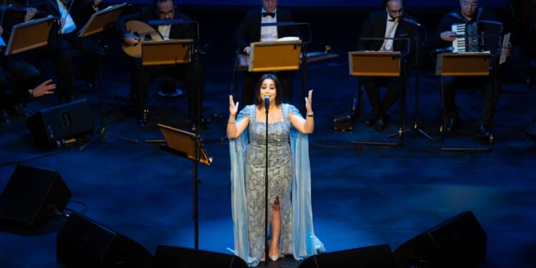 استحضار “كوكب الشرق” بصوت “يسرا محنوش” و “مي فاروق”..  في ليلة طربية ساحرة