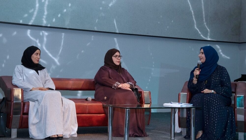 حديث ثقافي أدبي مع الفائزتين بجائزة السلطان قابوس وكتارا في “حوار مع كاتب”