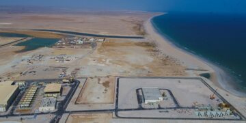 “مرافق” تستثمر 600 مليون دولار لتوفير الكهرباء والمياه بالدقم