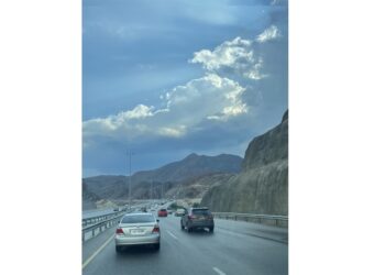 أمطار على معظم المحافظات وتوقعات باستمرارها غداً