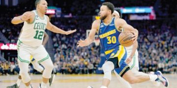 Warriors cool off red-hot Celtics in NBA Finals rematch