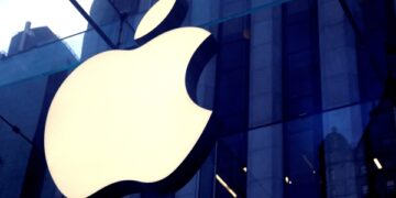 India's Tata Group to open 100 Apple stores