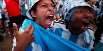 Argentina revel in 'home' support at World Cup