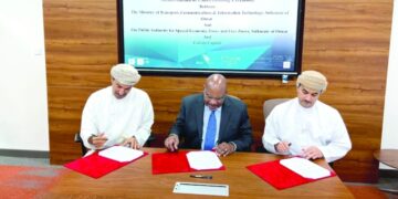 “النقل والاتصالات” توقع على مذكرة تفاهم مع “سيليستا كابيتل”