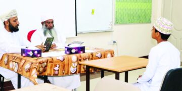 450 مشاركا من طلبة الداخلية يتنافسون لمسابقة حفظ القرآن الكريم