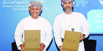 “الإسكان” توقع اتفاقيات مع بنوك محلية لتمويل الراغبين في شراء وحدات “صروح”
