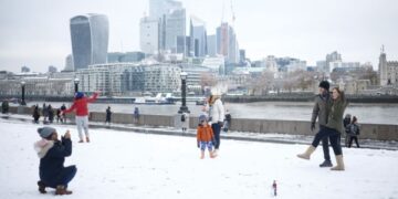 3 boys die after falling into frozen lake in UK