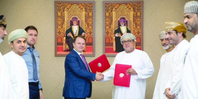 اتفاقية لإنشاء مرفقَي تصنيع محليين لإنتاج محركات المغناطيس وكابلات الطاقة الصناعية 1 اتفاقية لإنشاء مرفقَي تصنيع محليين لإنتاج محركات المغناطيس وكابلات الطاقة الصناعية