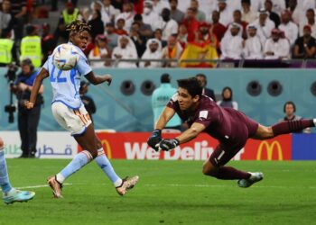 ياسين بونو الحارس الأمين لمنتخب المغرب