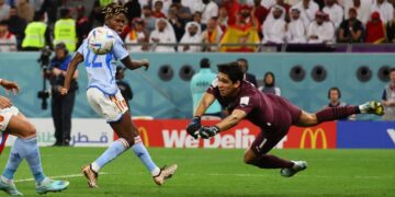 ياسين بونو الحارس الأمين لمنتخب المغرب