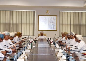 استعراض موازنة البرامج والأداء بجنوب الباطنة