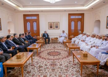 بحث تعزيز التعاون البرلماني مع إيران