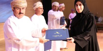 تخريج 254 تربويا بالداخلية من المعهد التخصصي للتدريب المهني