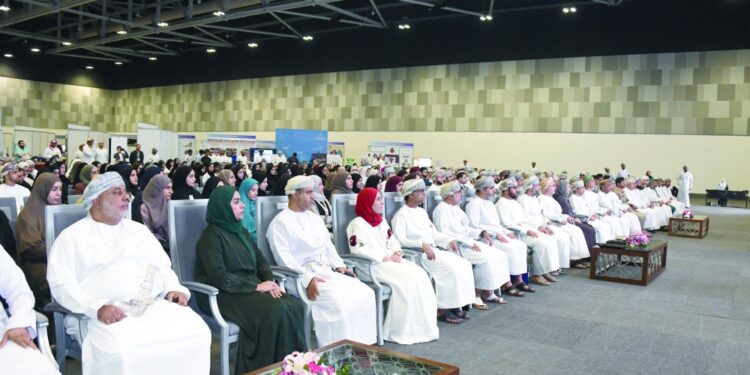 «ملتقى الاختصاصات الطبية» يؤكد تمكين القدرات الابتكارية للكوادر الصحية 1 «ملتقى الاختصاصات الطبية» يؤكد تمكين القدرات الابتكارية للكوادر الصحية