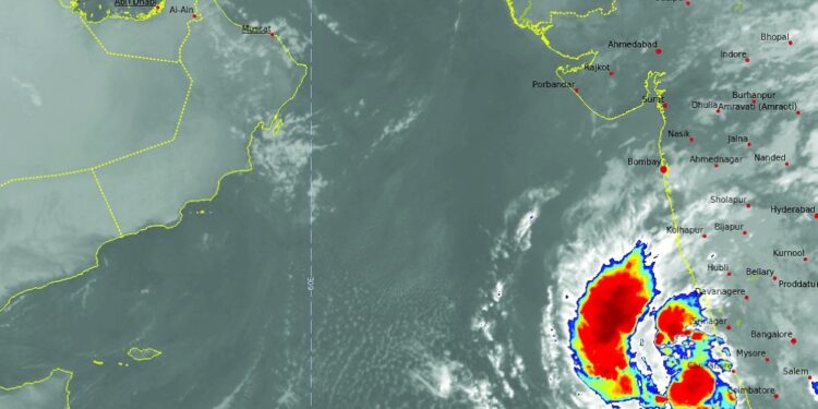 «الأرصاد»: لا تأثيرات مباشرة للحالة المدارية «مندوس» 1 «الأرصاد»: لا تأثيرات مباشرة للحالة المدارية «مندوس»
