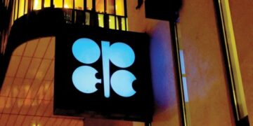 OPEC sticks to oil demand growth forecasts
