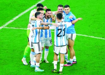 الأرجنتين إلى النهائي.. والمغرب لكتابة التاريخ اليوم