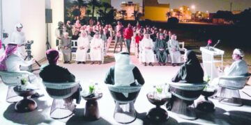 أمسية شعرية في حفل سفارة سلطنة عمان بالبحرين