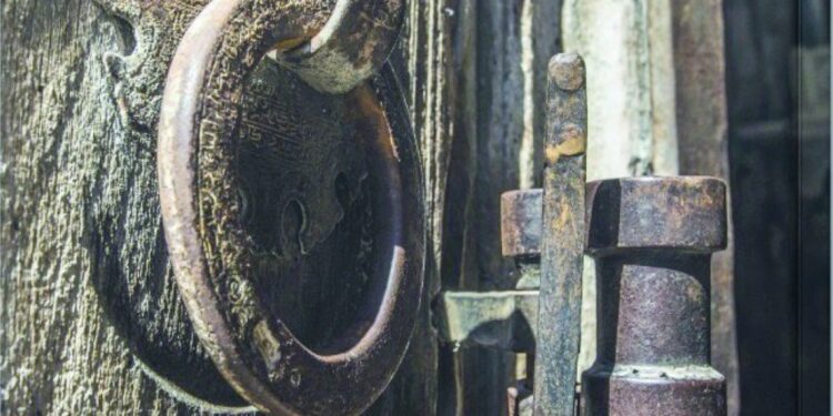 كتابٌ يسجل إرث القدس العتيقة للمؤرخ الفلسطيني يوسف النتشة 1 كتابٌ يسجل إرث القدس العتيقة للمؤرخ الفلسطيني يوسف النتشة