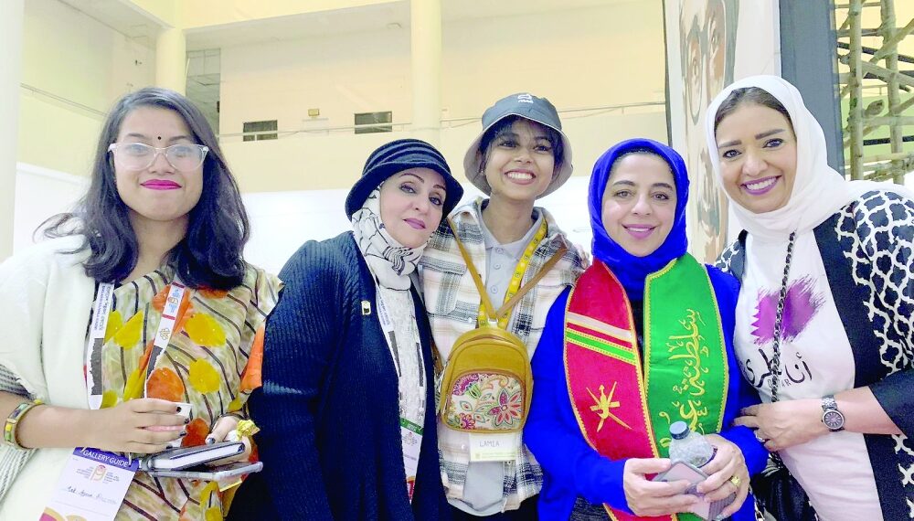 مشاركة سلطنة عمان في المعرض الدولي «بينالي» ببنجلاديش بنسخته الـ 19