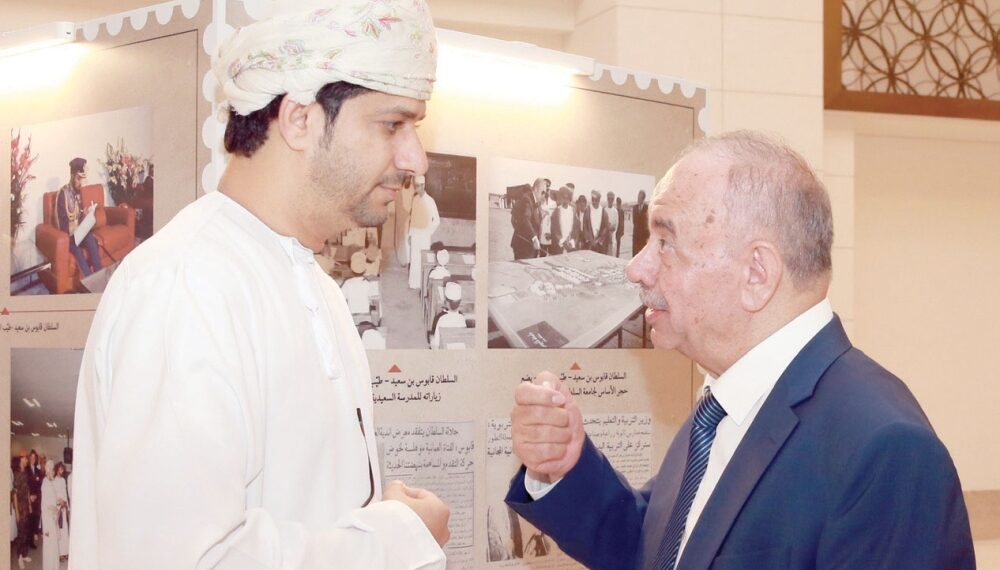 د. محمد ناجي عمايرة:  الحديث عن «عمان» هو حديث عن قرار دولة ومشروع وطني للإعلام العماني