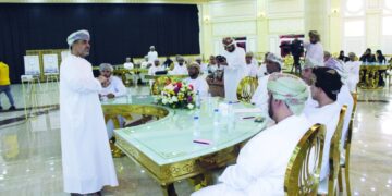 حلقة عمل تبحث تعزيز الحركة الاقتصادية عبر المنافذ الحدودية بالبريمي والظاهرة